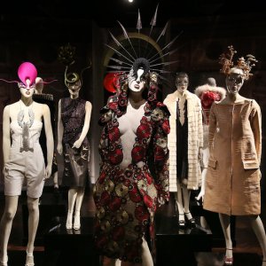 Isabella Blow at Somerset House 3 Image-Peter Macdiarmid Getty